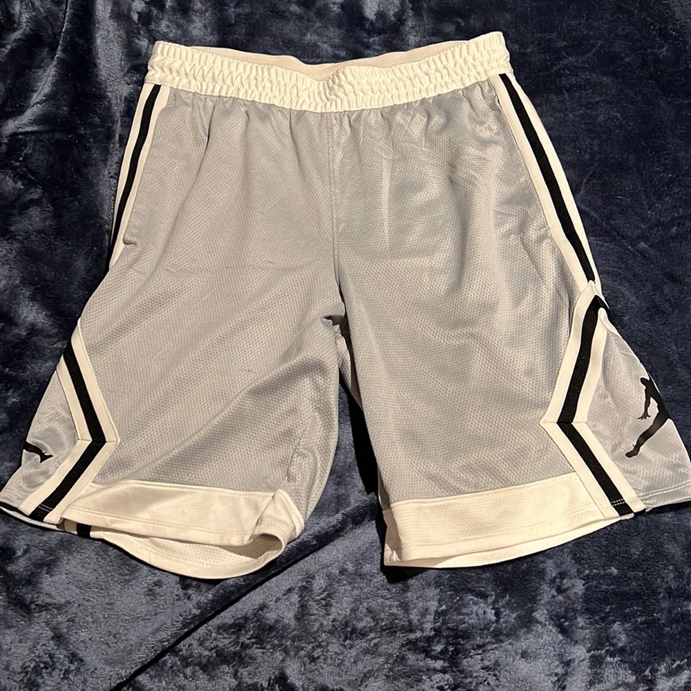 Air Jordan Basketball Shorts Medium